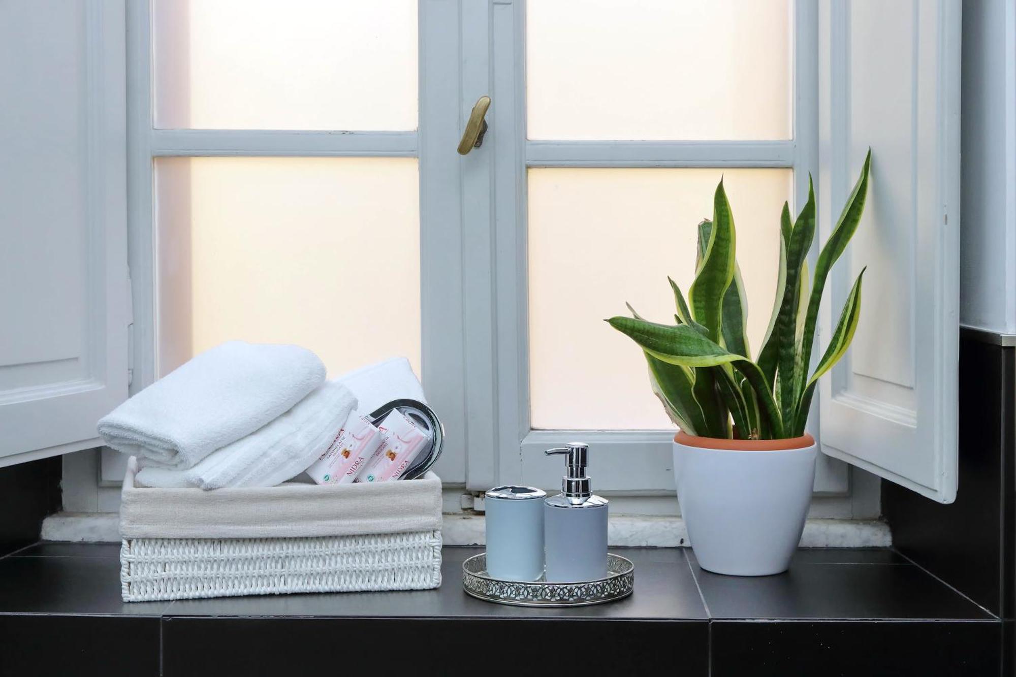 Luxury Apartment Vaticano-S'Peter Basilica - Netflix Wifi - Aircond Roma Ngoại thất bức ảnh
