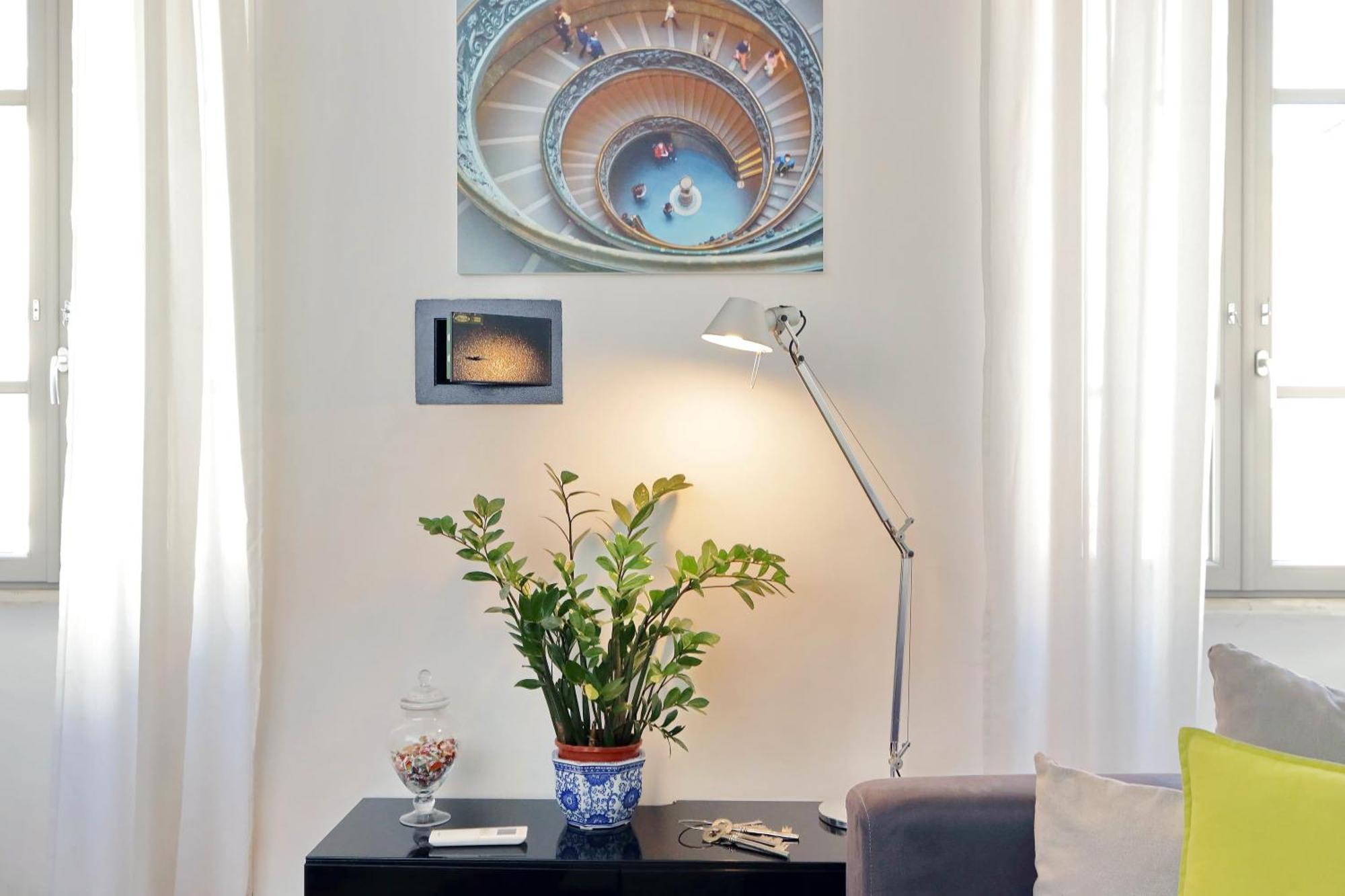 Luxury Apartment Vaticano-S'Peter Basilica - Netflix Wifi - Aircond Roma Ngoại thất bức ảnh